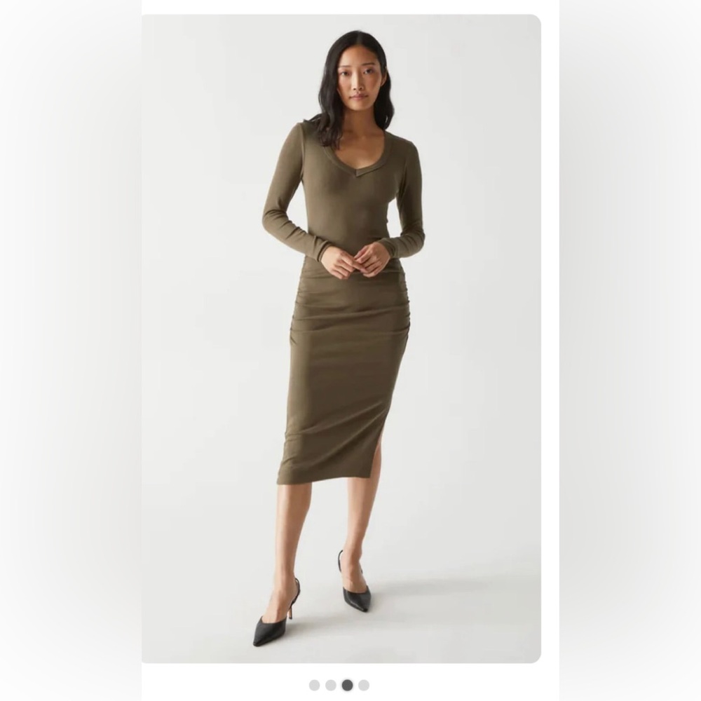 Michael Stars NWOT V Neck Nova Ribbed Ruched Dress in Olive SZ L